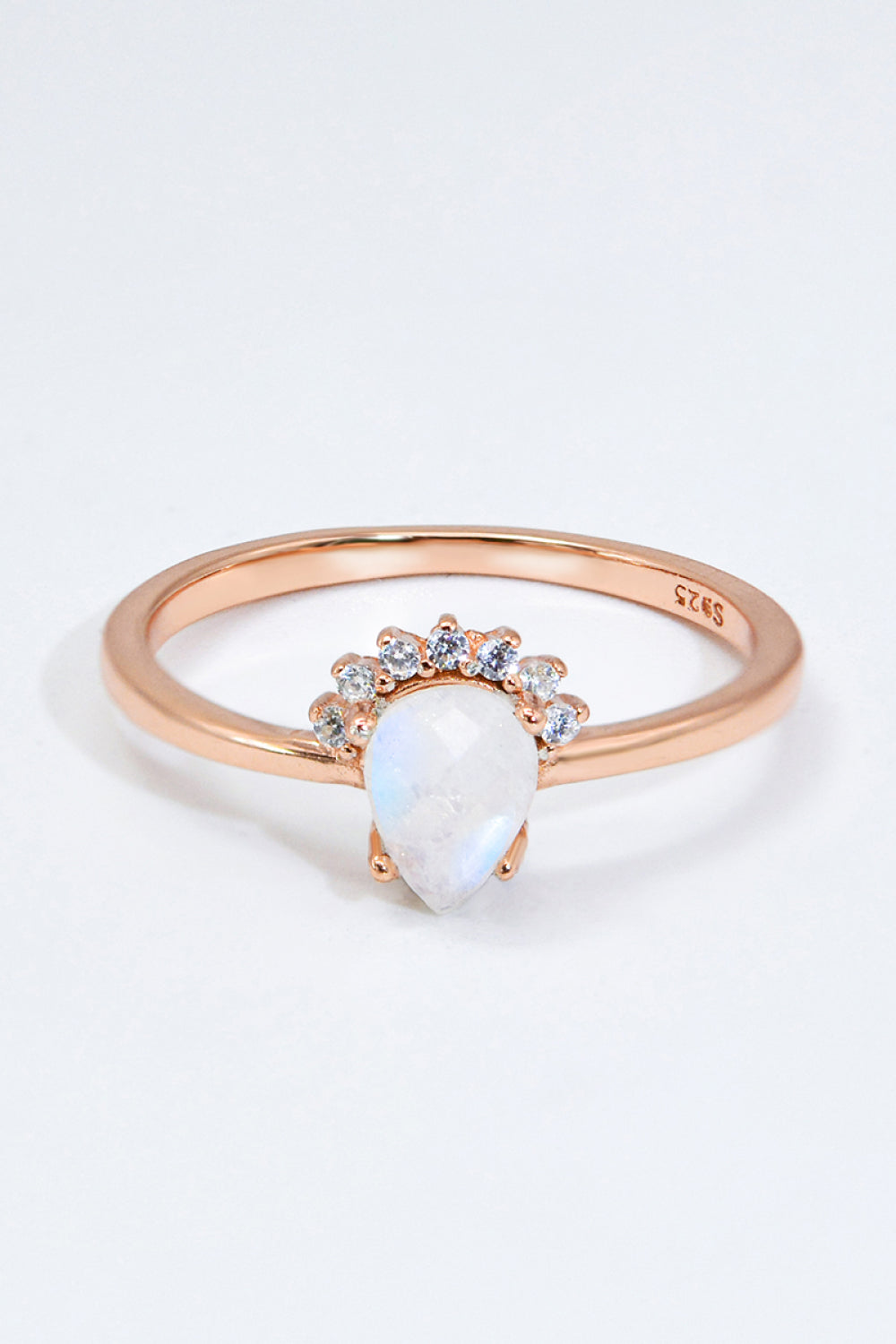 18K Moonstone Ring