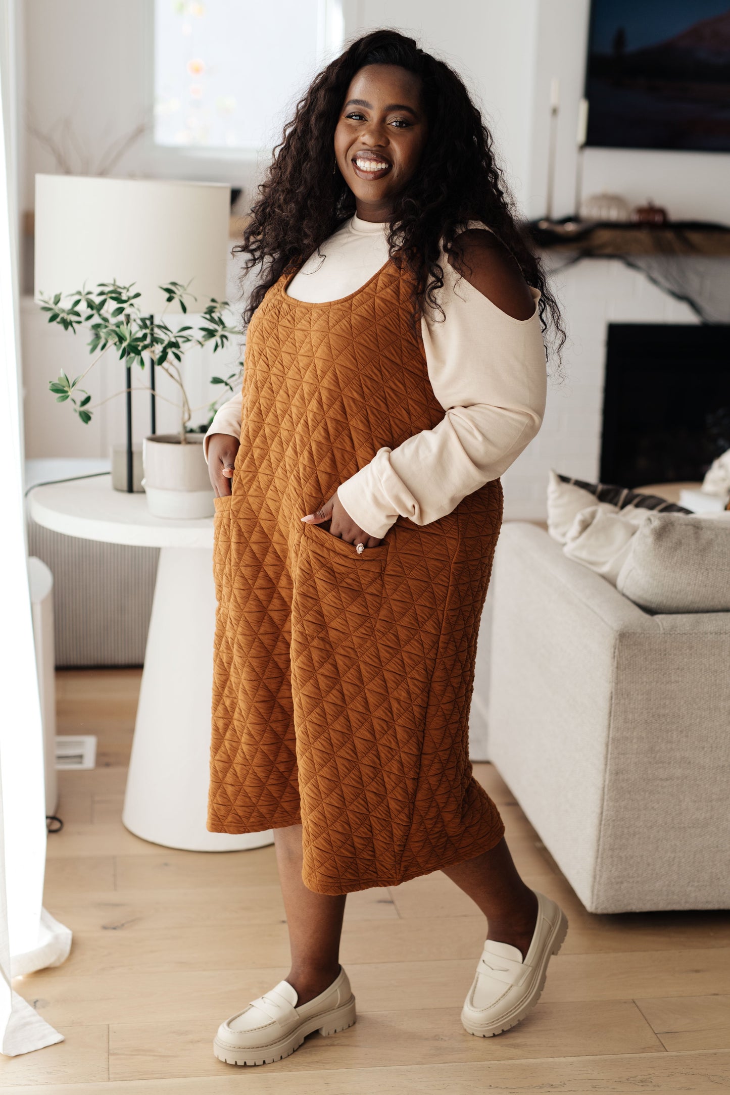 "Polagram" - Quilted Midi Dress