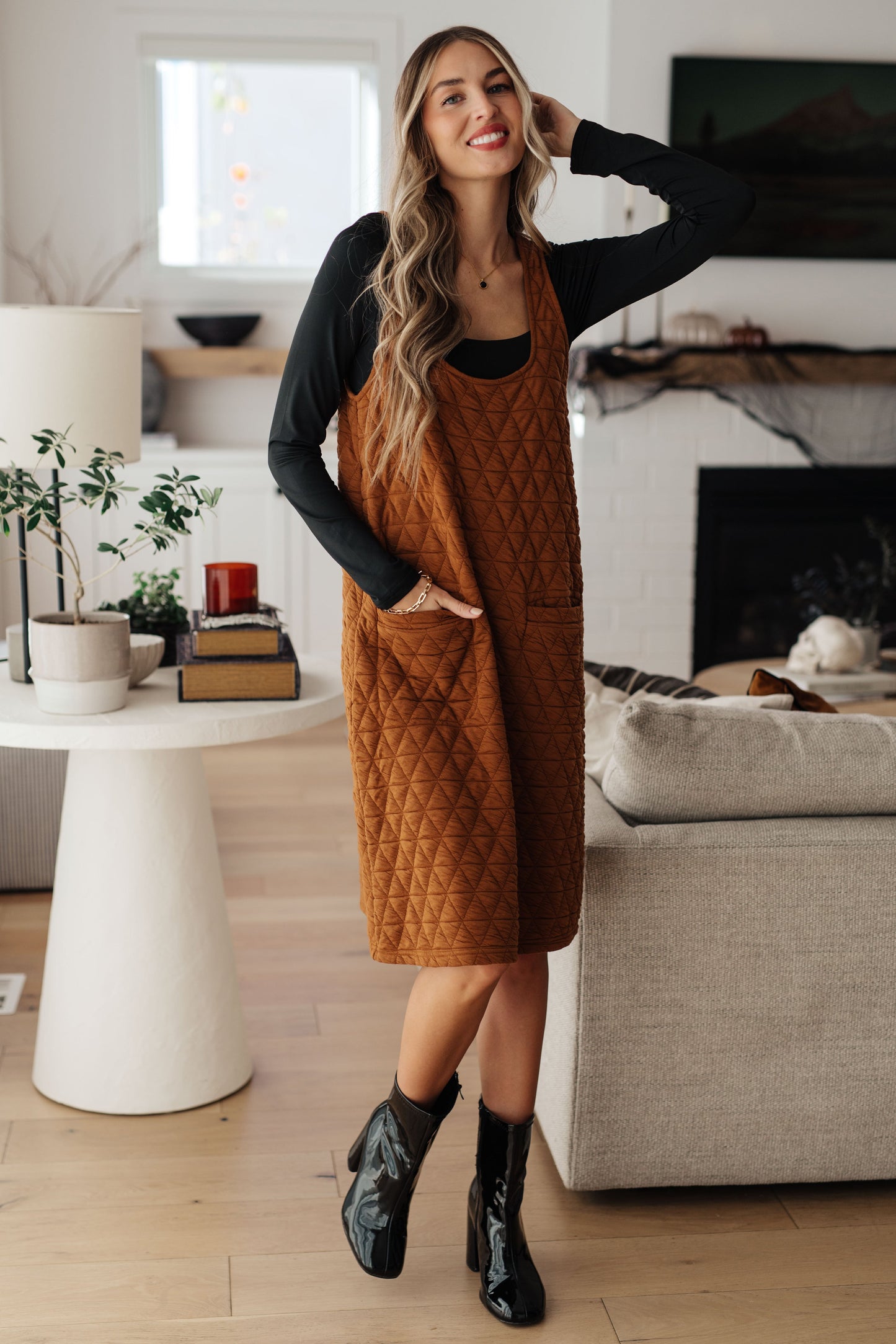 "Polagram" - Quilted Midi Dress
