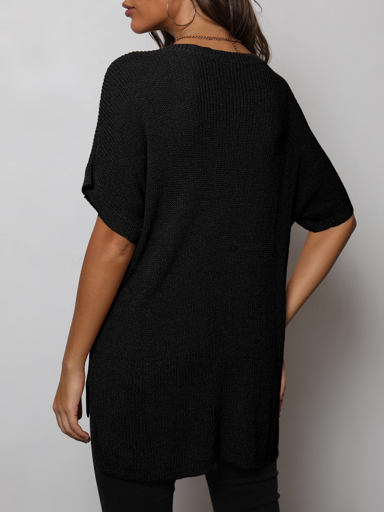 Top - V-Neck Slit High-Low Knit