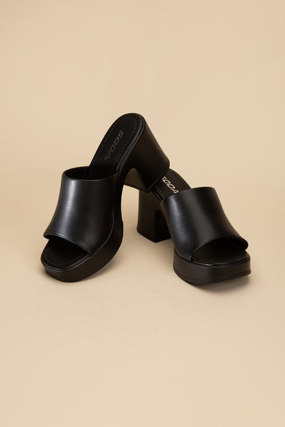 Heels - "Fortune Dynamic" Block Mules