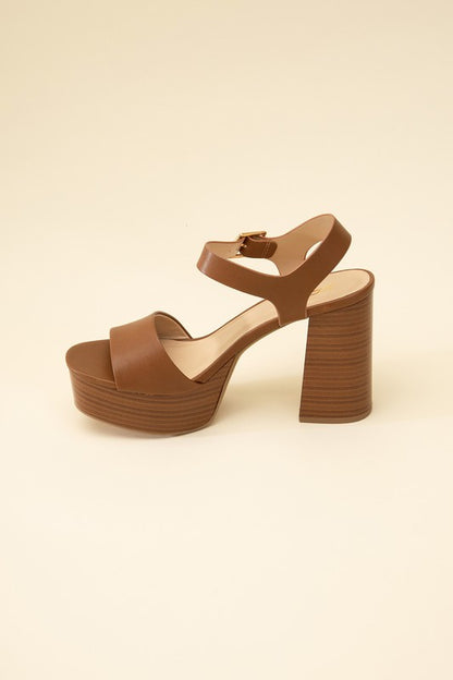 Heels - "Fortune Dynamic" Platform