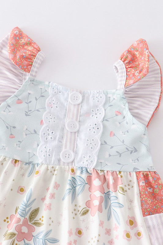 Floral print ruffle buttons girl set