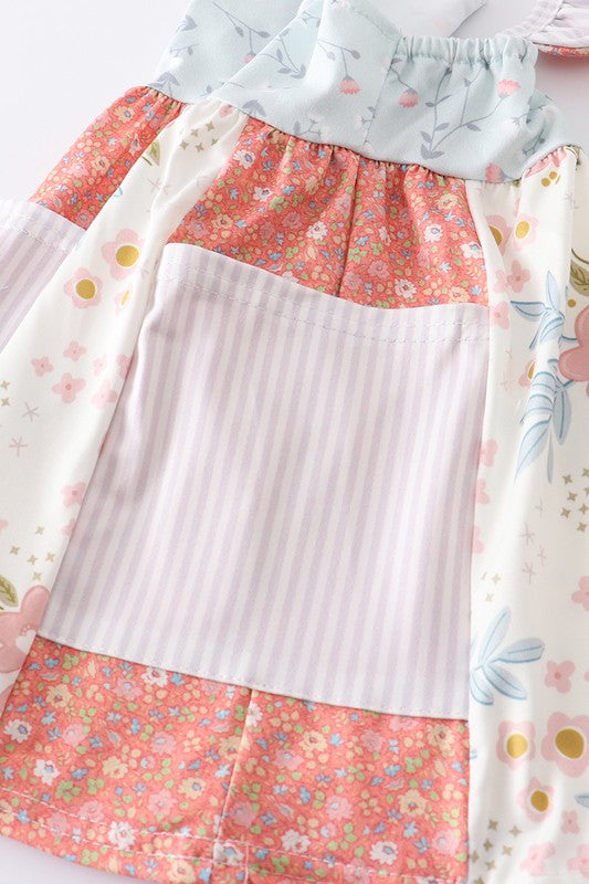 Floral print ruffle buttons girl set