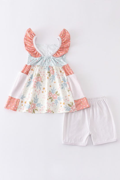 Floral print ruffle buttons girl set