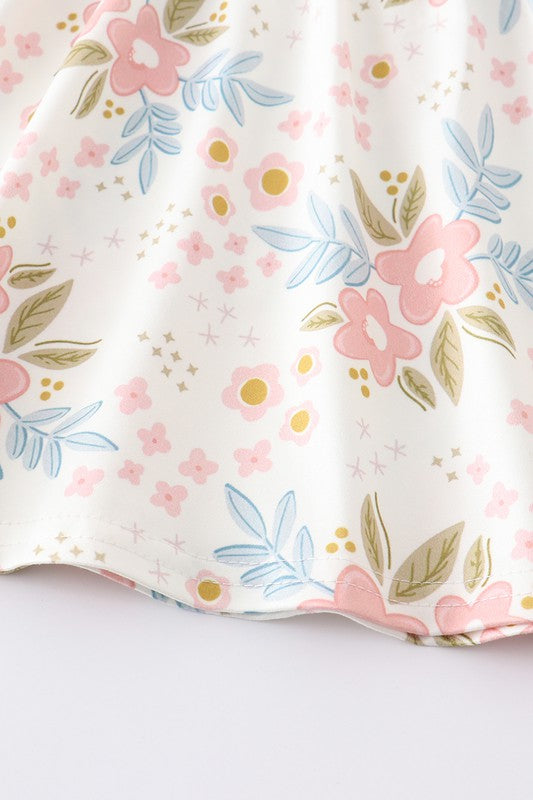 Floral print ruffle buttons girl set