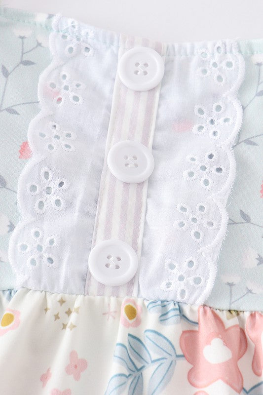 Floral print ruffle buttons girl set