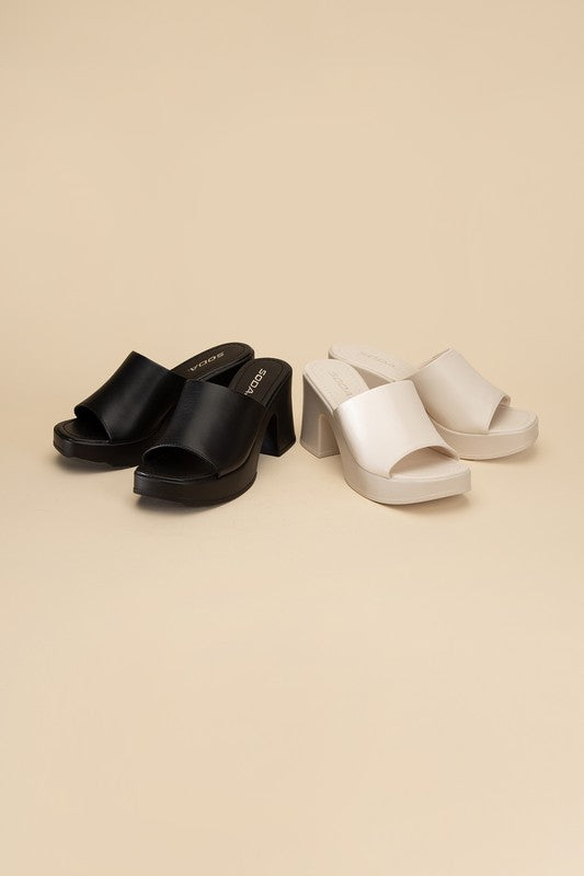 Heels - "Fortune Dynamic" Block Mules