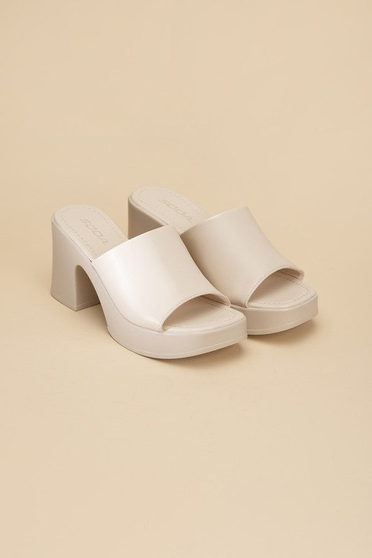 Heels - "Fortune Dynamic" Block Mules