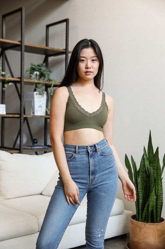 Leto Accessories / Lace Trim Padded Bralette