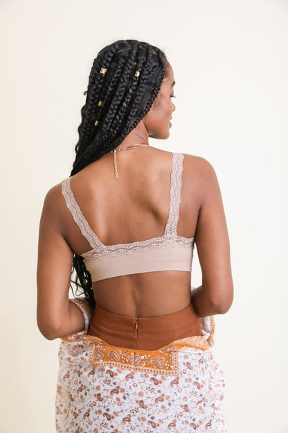 Leto Accessories / Lace Trim Padded Bralette