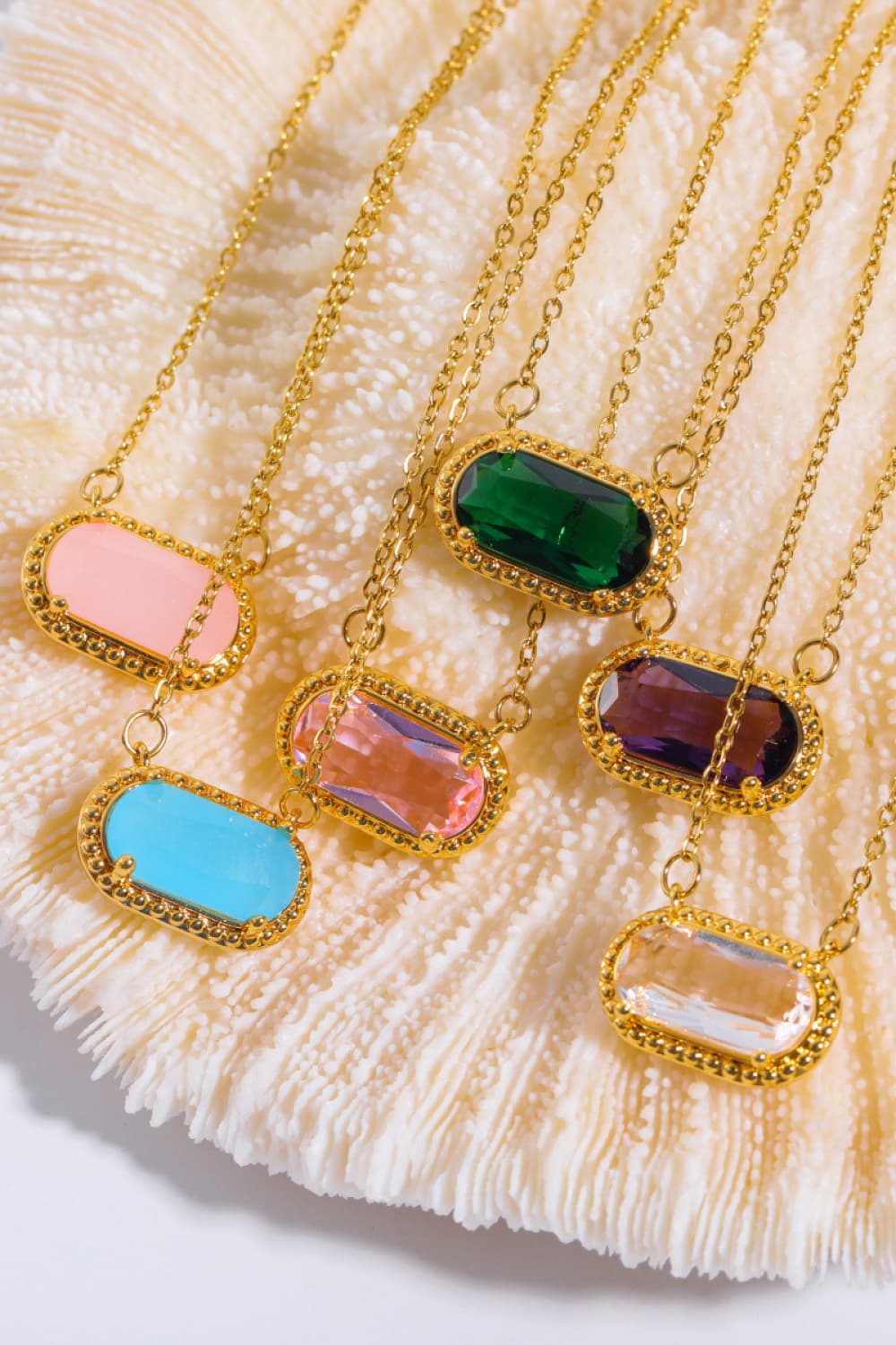 14K Gold Kendra Scott Dupe Necklace