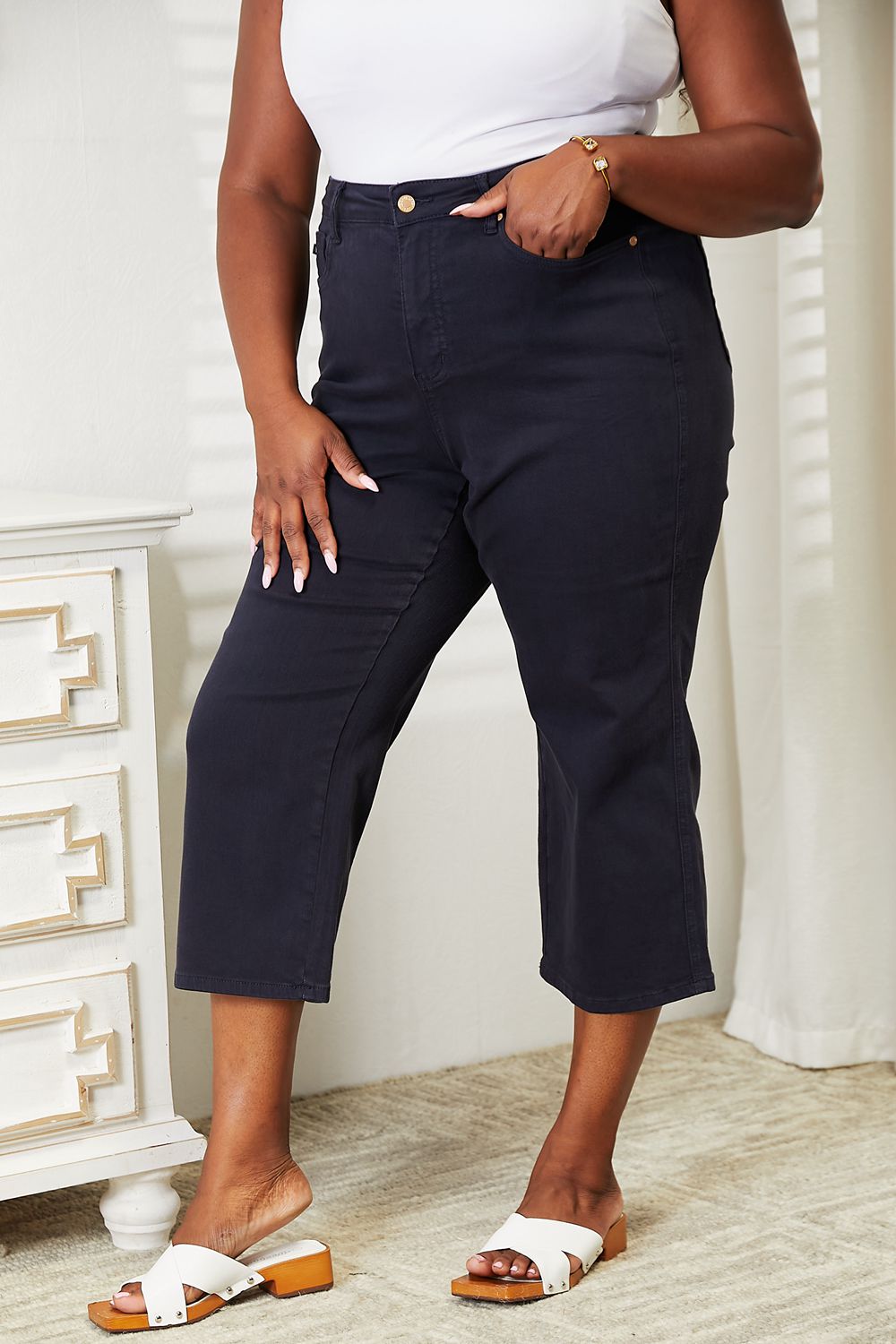 Jeans - "Judy Blue" Tummy Control Wide Cropped